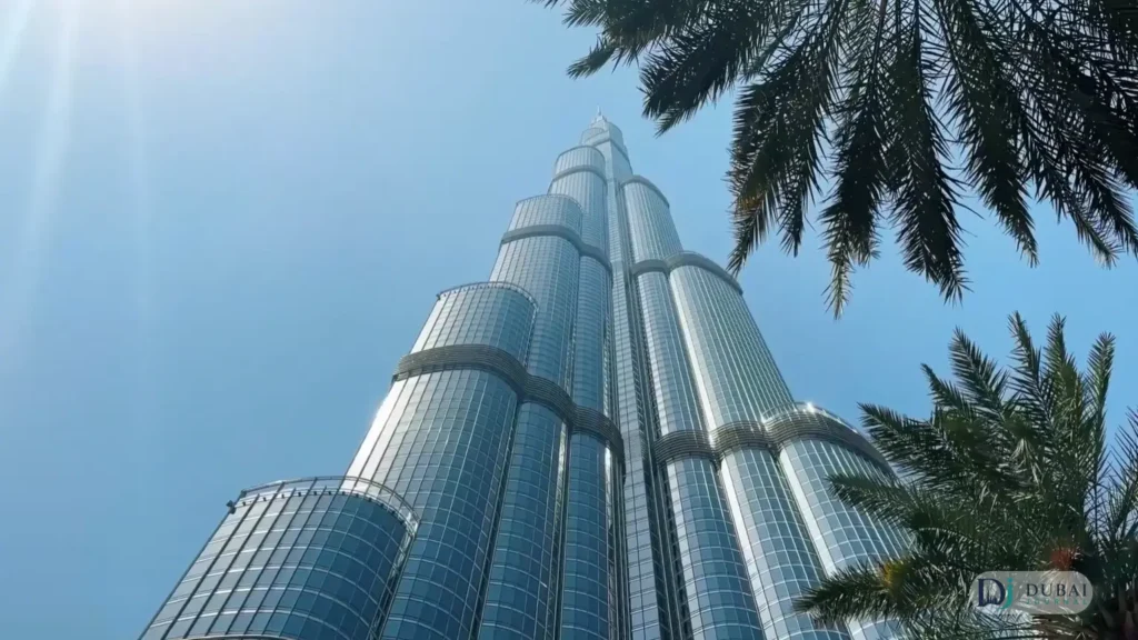 Burj Khalifa view from bottom to top