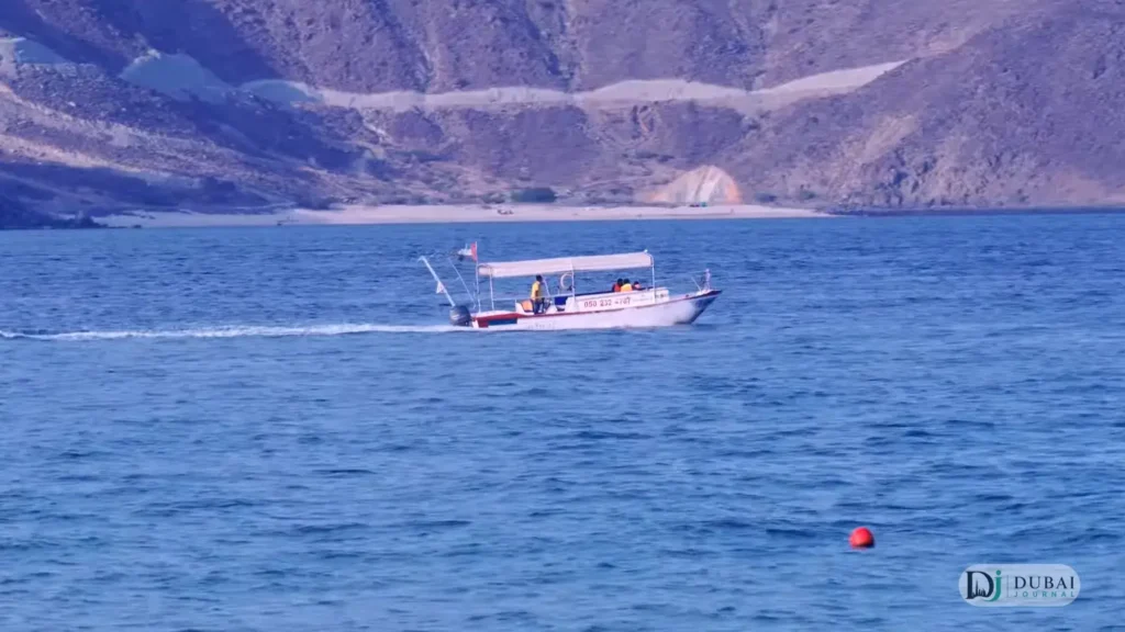 Khorfakkan beach boating