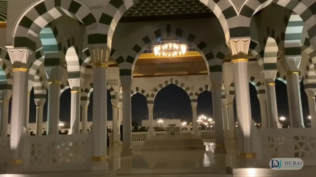 Sharjah Mosque entrance gate