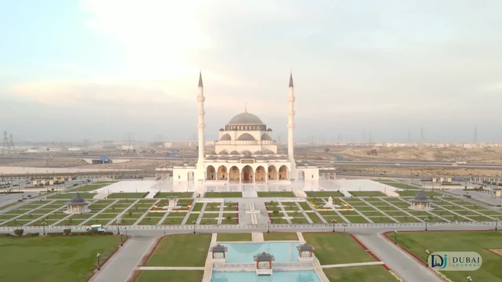 Sharjah Mosque