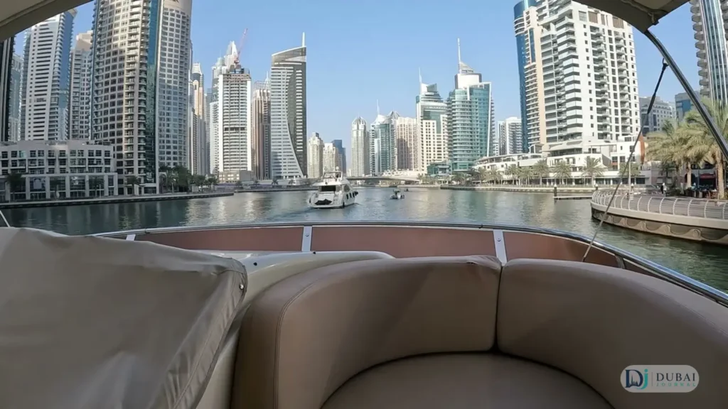 Yacht cruise in Dubai Marina
